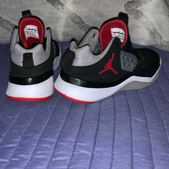 NIKE JORDAN DNA GS ‘BLACK CEMENT’ size 7YOUTH - Picture 2 of 10